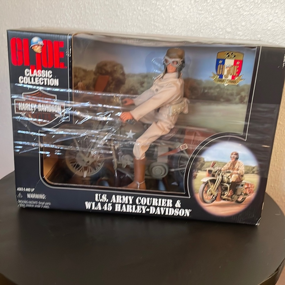 Vintage GI JOE US Army Courier & WLA 45 Harley Davidson New In Box